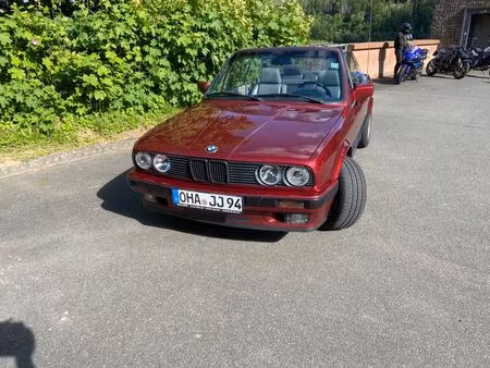 BMW Série 3 318i 1.8 115