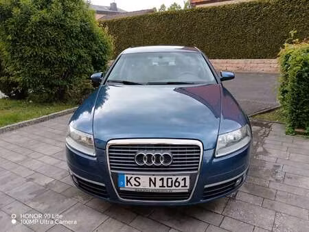 Audi A6 V6 2.4 170