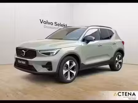 Volvo XC40 B3 2.0 163 Plus