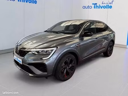 Renault Arkana E-Tech 1.6 145 RS Line