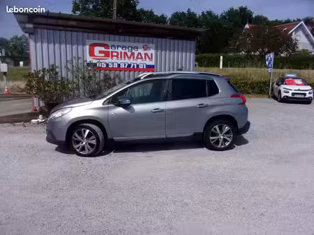Peugeot 2008 1.2 110