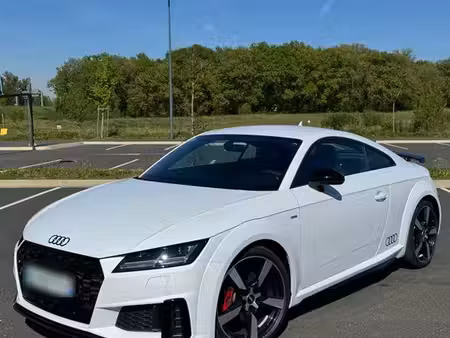 Audi TT 40 TFSI 2.0 TFSI 197 Competition