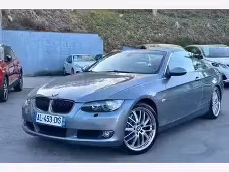 BMW Série 3 325i 3.0 218 Luxe