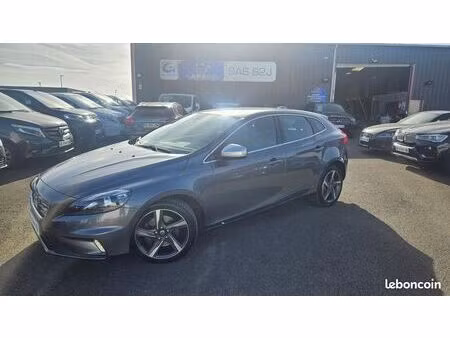 Volvo V40 D2 1.6 115 R Design