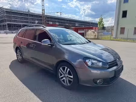 Volkswagen Golf 1.6 TDI 105