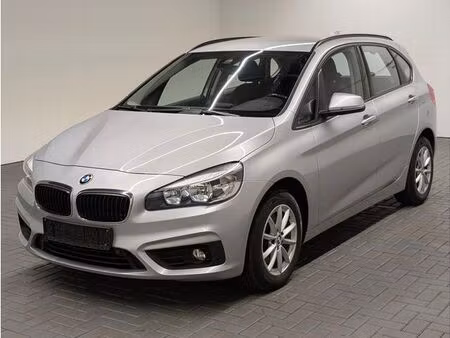 BMW Série 2 218i 1.5 136