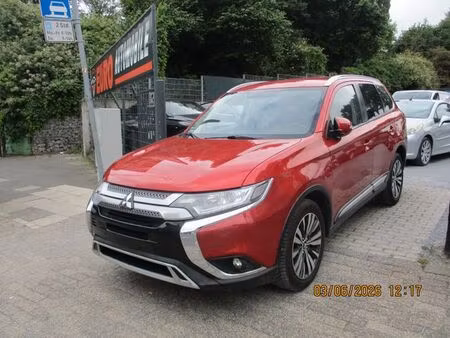 Mitsubishi Outlander 2.0 150 Diamant Edition