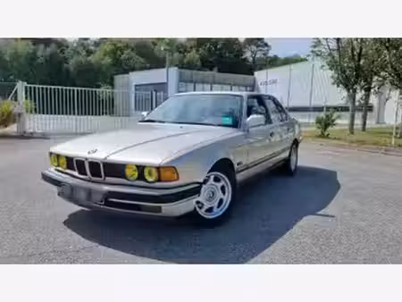 BMW Série 7 730i