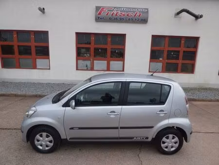 Subaru Justy 1.0 70