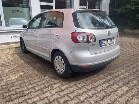 Volkswagen Golf 1.4 75
