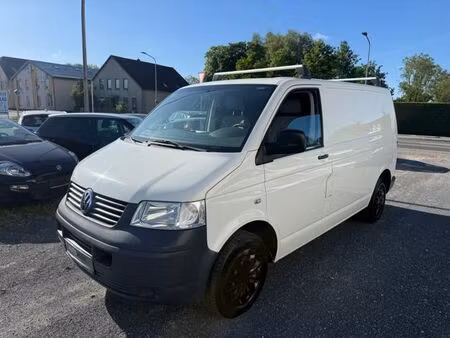Volkswagen Transporter T5 1.9 TDI 84
