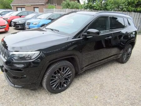 Jeep Compass 1.3 GDi 150 S