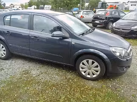 Opel Astra 1.6 115 Innovation