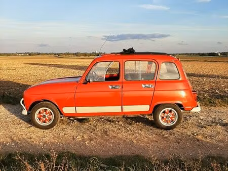 Renault R4 4L