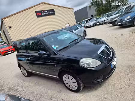 Lancia Ypsilon 1.4 95
