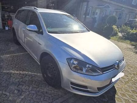 Volkswagen Golf 1.6 TDI 110 Lounge