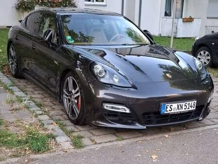 Porsche Panamera GTS V8 4.8 430 4x4