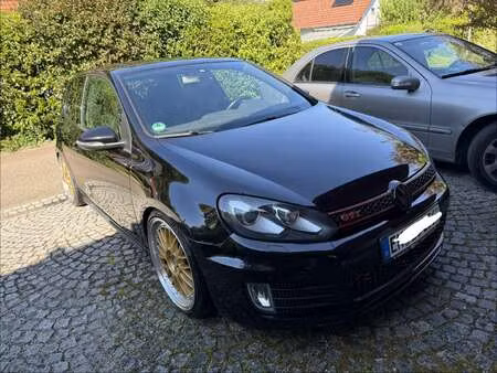 Volkswagen Golf GTI 2.0