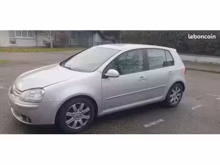 Volkswagen Golf 1.6 FSI 115