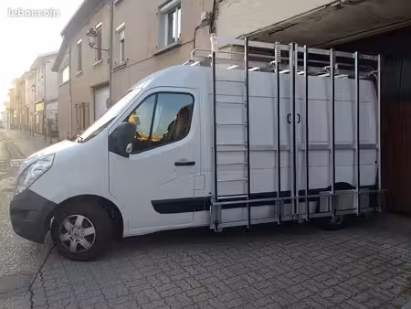 Renault Master 2.3 dCi 125