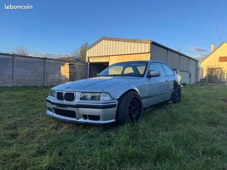 BMW Série 3 328i 2.8 193