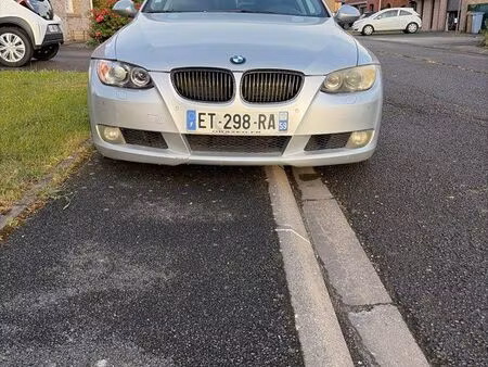 BMW Série 3 325i 218