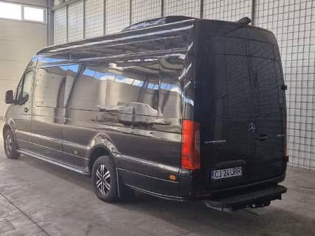 Mercedes-Benz Sprinter 319 V6 3.0 190