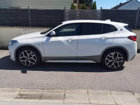 BMW X2 18i 1.5 136 sDrive