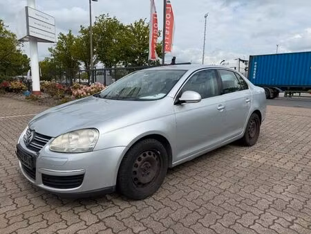 Volkswagen Jetta 1.6 115 Confortline