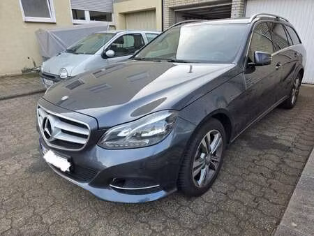 Mercedes-Benz Classe E E 200 2.1 CDI 136