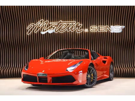 Ferrari 488 Spider 3.9 T 670