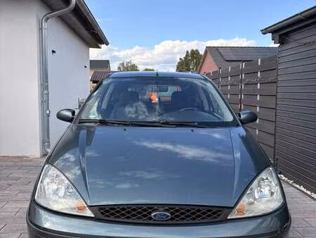 Ford Focus 1.4 75