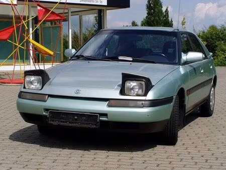 Mazda 323 1.6 88