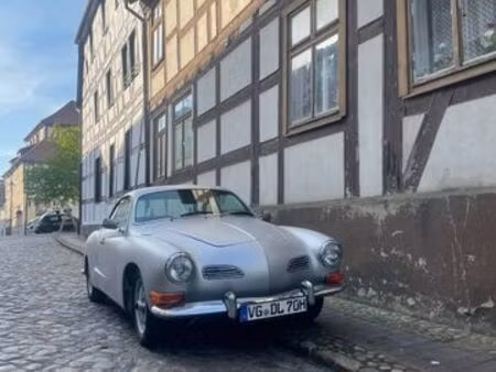 Volkswagen Karmann Ghia 