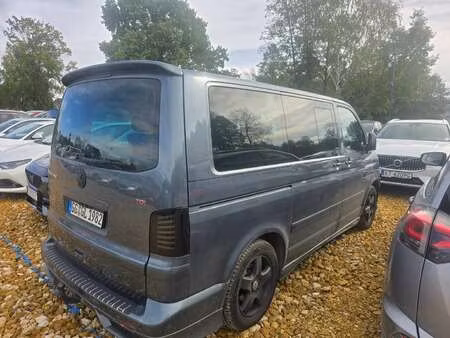 Volkswagen Transporter T5 2.5 TDI 174 Highline