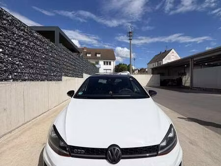 Volkswagen Golf GTD 2.0 TDI 184