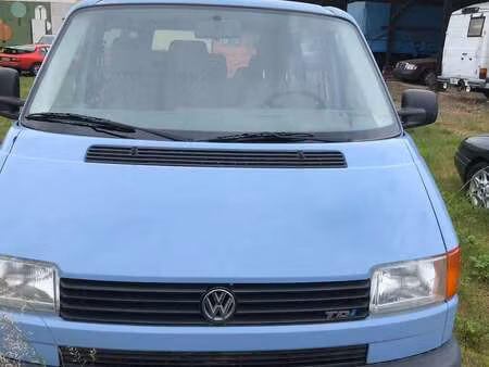 Volkswagen Transporter T4 2.5 TDI 88