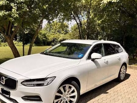 Volvo V90 2.0 190 Momentum