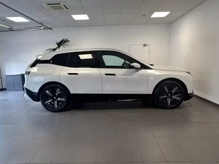 BMW iX 50 523 xDrive