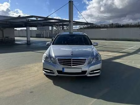 Mercedes-Benz Classe E E 350 V6 3.0 CDI 265 Avantgarde
