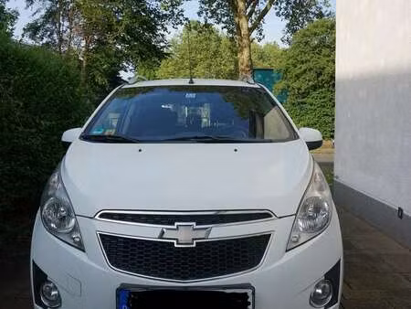 Chevrolet Spark 1.2 81 LT