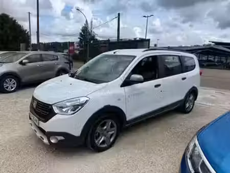 Dacia Lodgy Stepway 1.2 TCe 115
