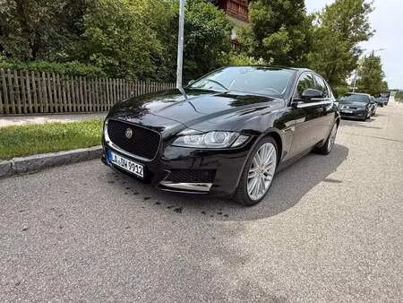 Jaguar XF D240 2.0 240