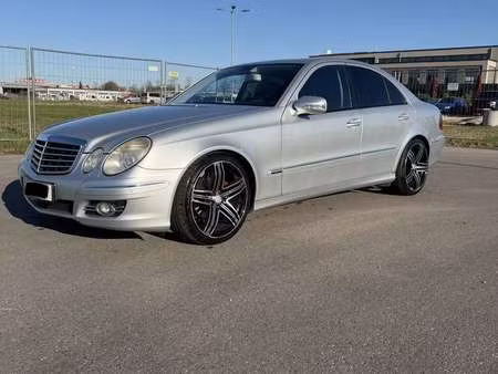 Mercedes-Benz Classe E E 320 V6 3.0 CDI 224 Avantgarde