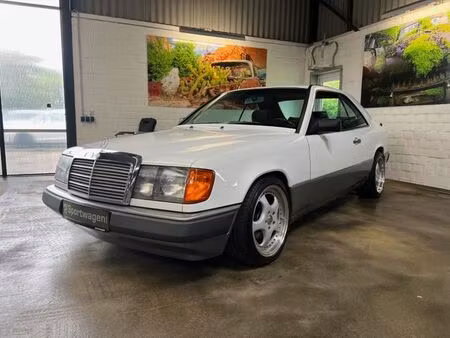 Mercedes-Benz Classe E 300 E