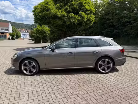 Audi A4 40 TFSI 2.0 TDI 190