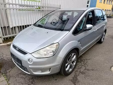 Ford S-Max 2.0 TDCi 140 Titanium