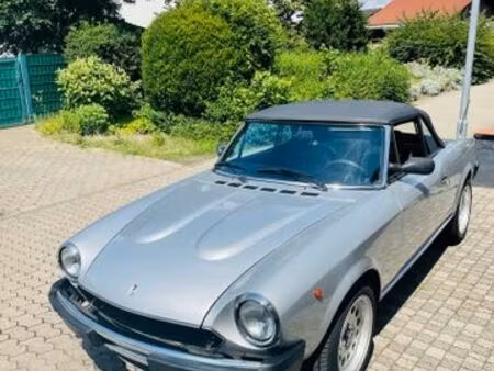Fiat 124 Spider 2.0