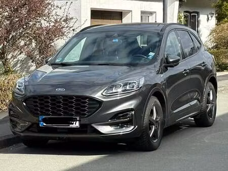 Ford Kuga 2.0 150 ST Line