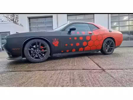 Dodge Challenger V8 6.4